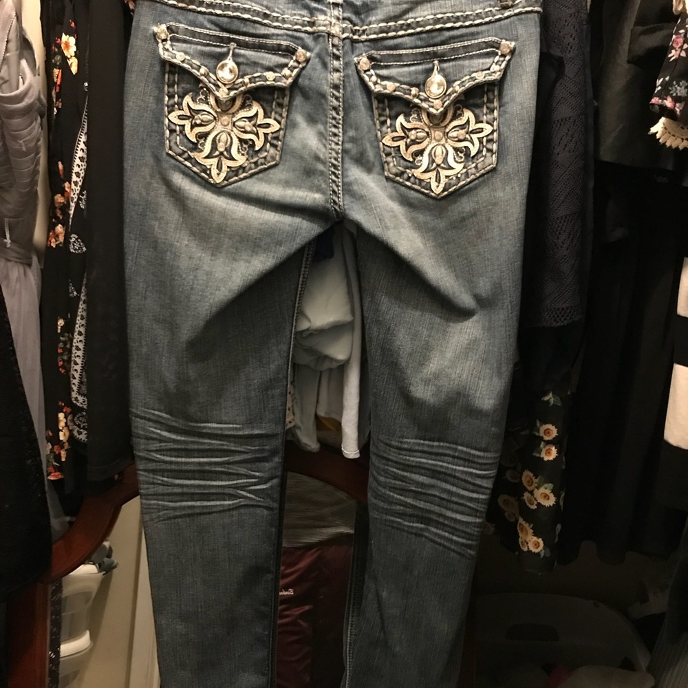 LA Idol Jean